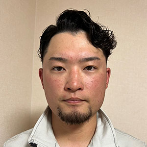 松田隼弥